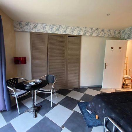 La Malcotais Bed & Breakfast Noyal-Chatillon-sur-Seich Exterior photo